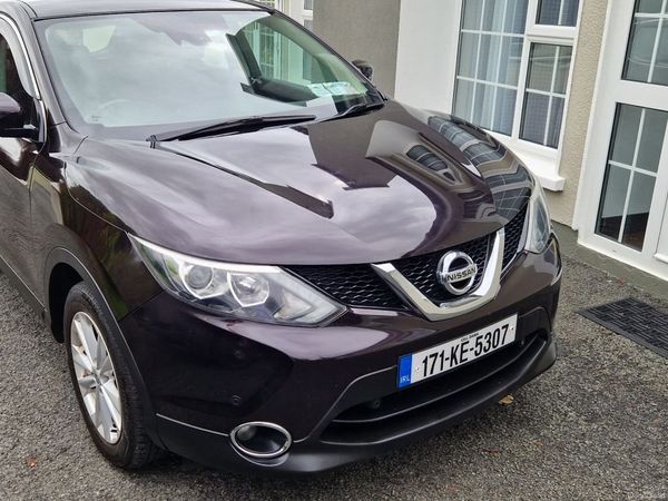 Nissan Qashqai SUV, Diesel, 2017, Black