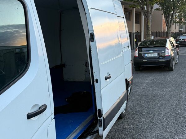 Nissan NV400 Van, Diesel, 2017, White