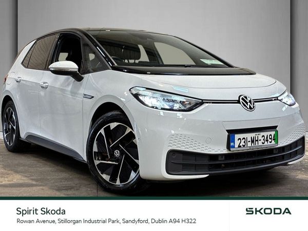 Volkswagen ID.3 Hatchback, Electric, 2023, White