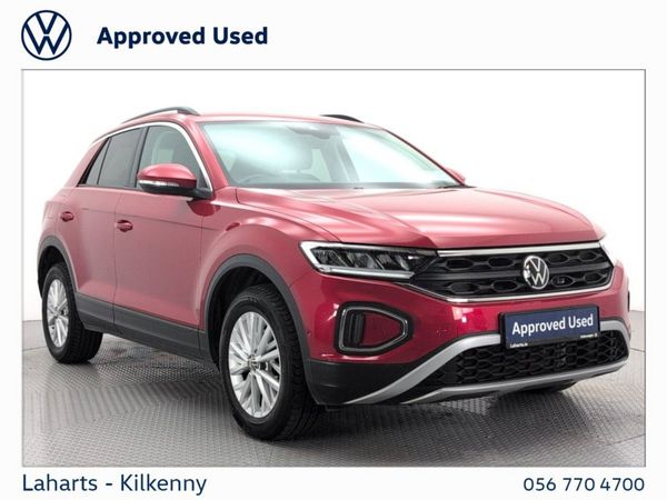 Volkswagen T-Roc SUV, Petrol, 2022, Red