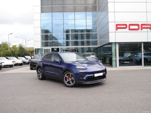 Porsche Macan SUV, Electric, 2026, Blue