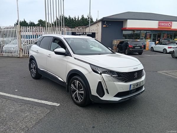 Peugeot 3008 MPV, Diesel, 2021, White