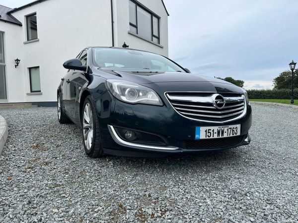 Opel Insignia Saloon, Diesel, 2015, Green