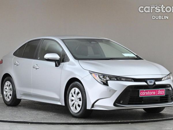 Toyota Corolla Saloon, Petrol Hybrid, 2023, Silver