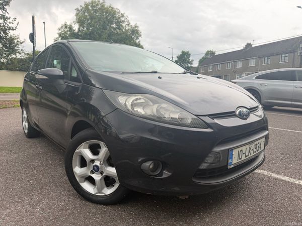 Ford Fiesta Hatchback, Diesel, 2010, Black