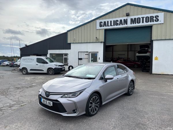 Toyota Corolla Saloon, Petrol Hybrid, 2020, Grey