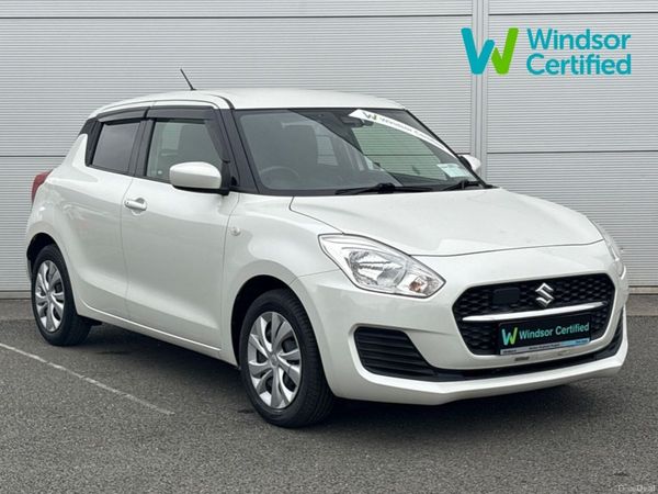 Suzuki Swift Hatchback, Petrol, 2022, White