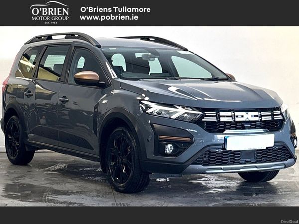 Dacia Jogger MPV, Petrol, 2023, Grey