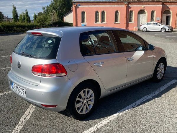 Volkswagen Golf Hatchback, Petrol, 2010, Silver