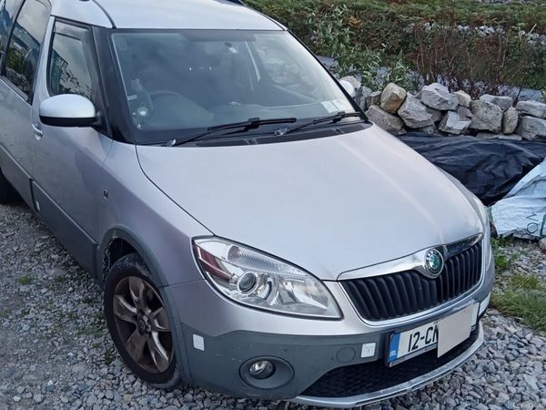 Skoda Roomster MPV, Diesel, 2012, Silver