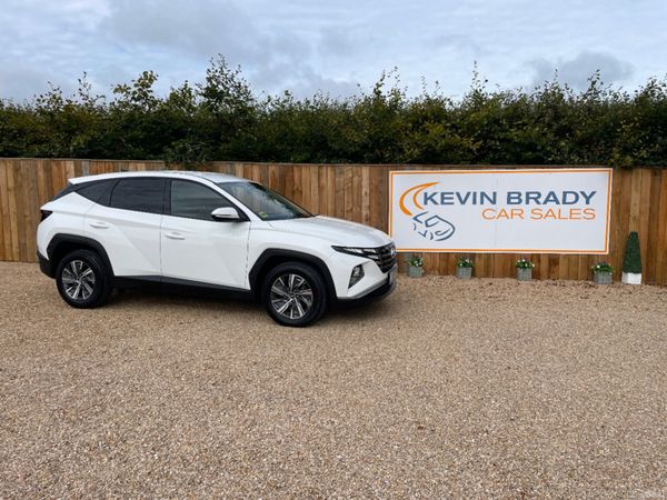 Hyundai Tucson SUV, Petrol Hybrid, 2021, White