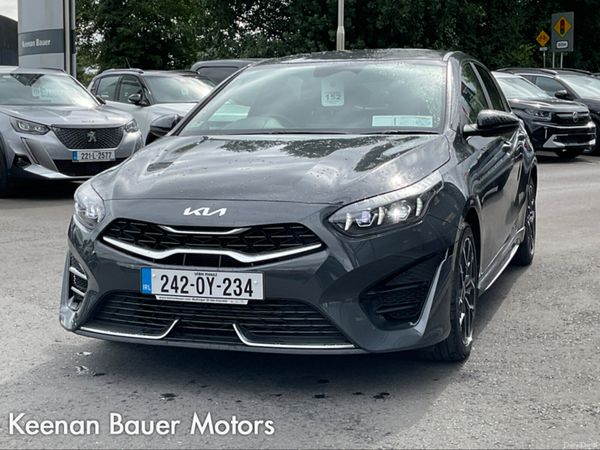 Kia Ceed Hatchback, Petrol, 2024, Grey