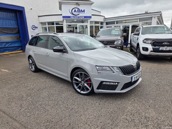 Skoda Octavia Estate, Diesel, 2019, Grey