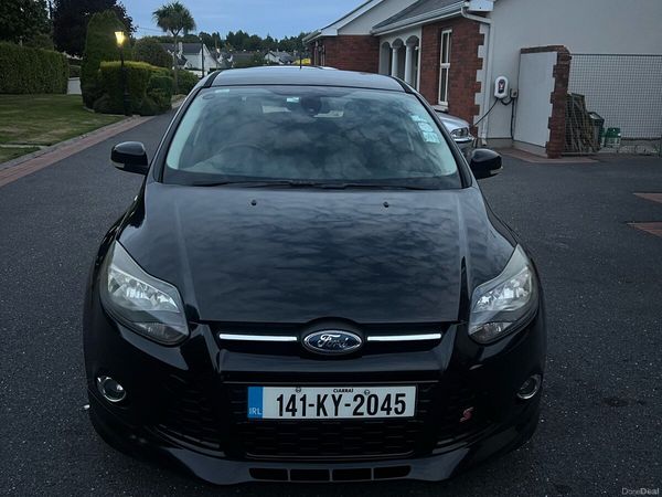 Ford Focus Hatchback, Diesel, 2014, Black