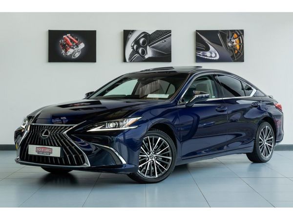 Lexus ES Saloon, Petrol Hybrid, 2023, Blue