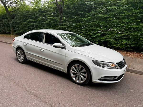 Hyundai i40 Saloon, Diesel, 2015, White