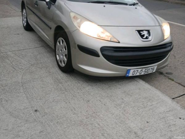 Peugeot 207 Hatchback, Petrol, 2007, Silver