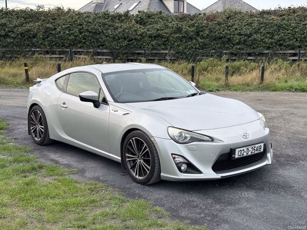 Toyota GT86 Coupe, Petrol, 2013, Silver