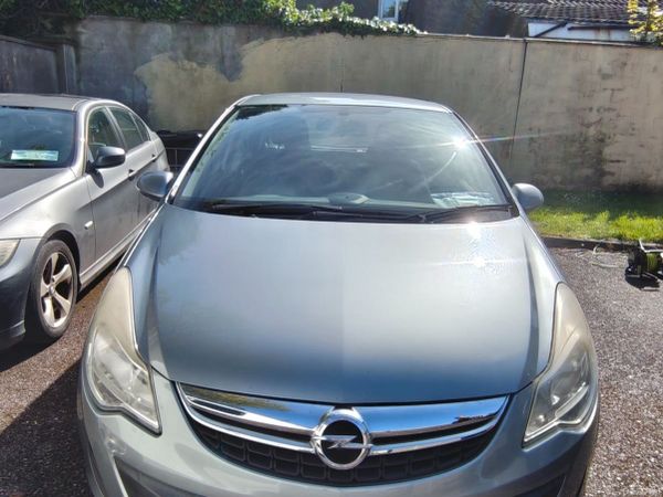 Opel Corsa Hatchback, Petrol, 2011, Silver