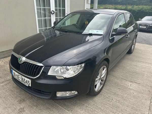 Skoda Superb Hatchback, Diesel, 2010, Black