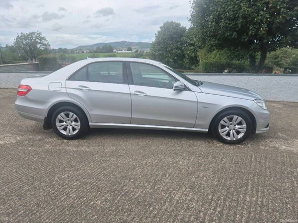Mercedes-Benz E-Class Saloon, Diesel, 2010, Silver