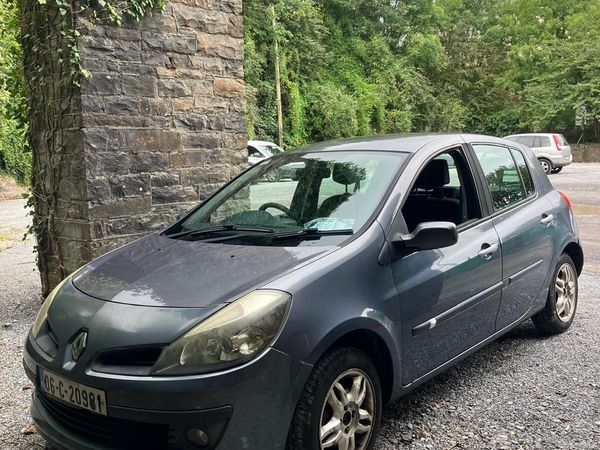 Renault Clio Hatchback, Petrol, 2006, Blue