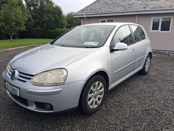 Volkswagen Golf Hatchback, Petrol, 2008, Silver