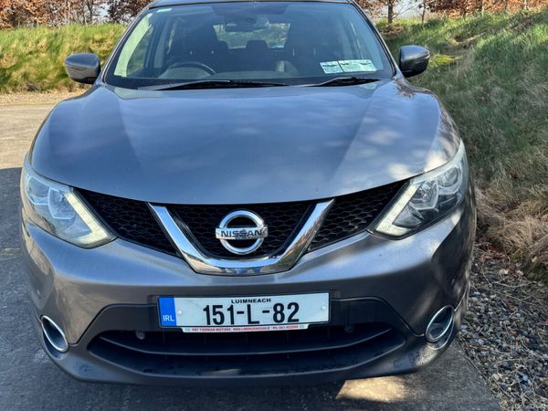 Nissan Qashqai Hatchback, Diesel, 2015, Grey