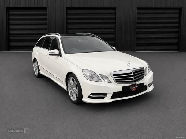 Mercedes-Benz E-Class , Petrol, 2013, White