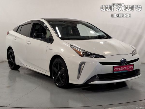 Toyota Prius Saloon, Petrol Hybrid, 2020, White