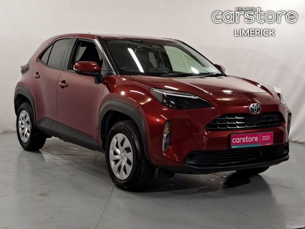 Toyota Yaris Cross Hatchback, Petrol Hybrid, 2025, 