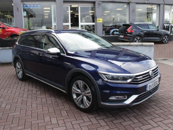Volkswagen Passat Estate, Diesel, 2019, Blue