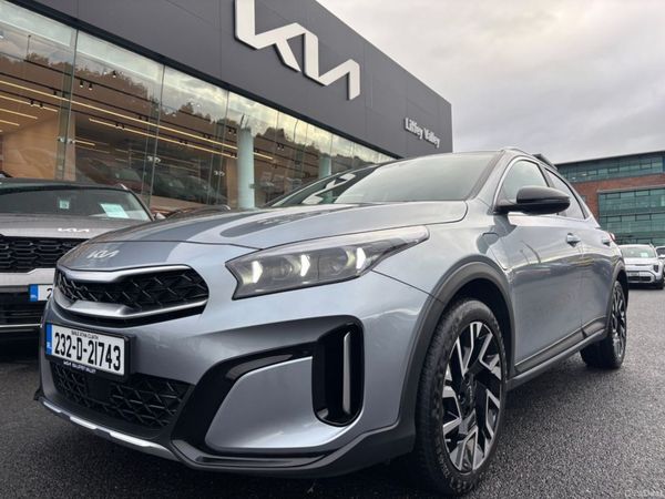 Kia XCeed Hatchback, Petrol Plug-in Hybrid, 2023, Grey