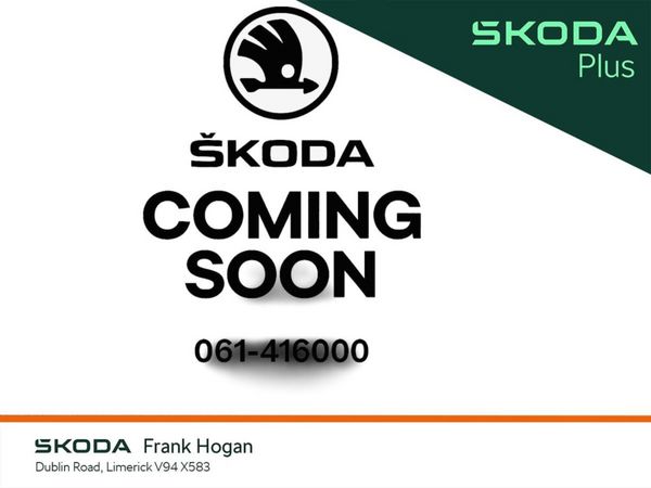 Skoda Octavia Saloon, Petrol, 2023, Grey