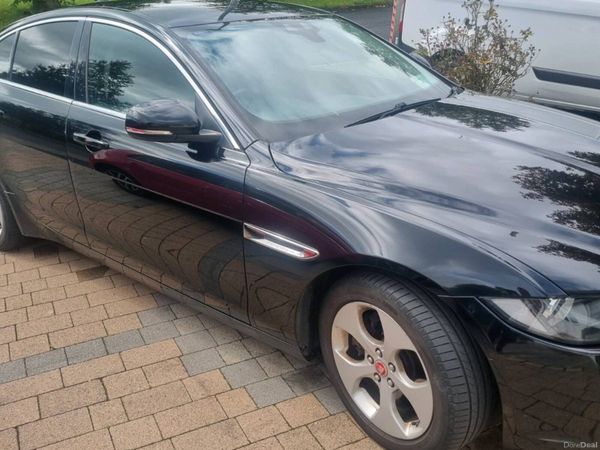 Jaguar XE Saloon, Diesel, 2018, Black