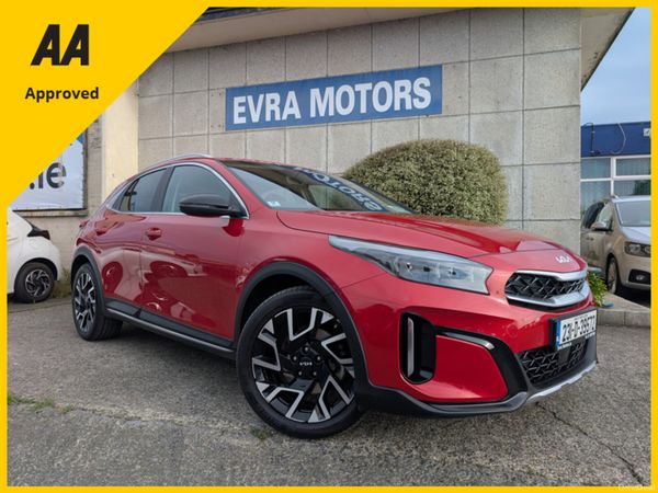 Kia XCeed Hatchback, Petrol Plug-in Hybrid, 2023, Red