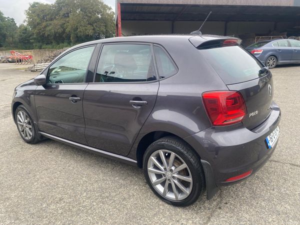 Volkswagen Polo Hatchback, Petrol, 2016, Grey