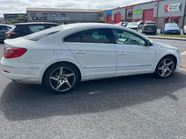 Volkswagen Passat Coupe, Diesel, 2011, White