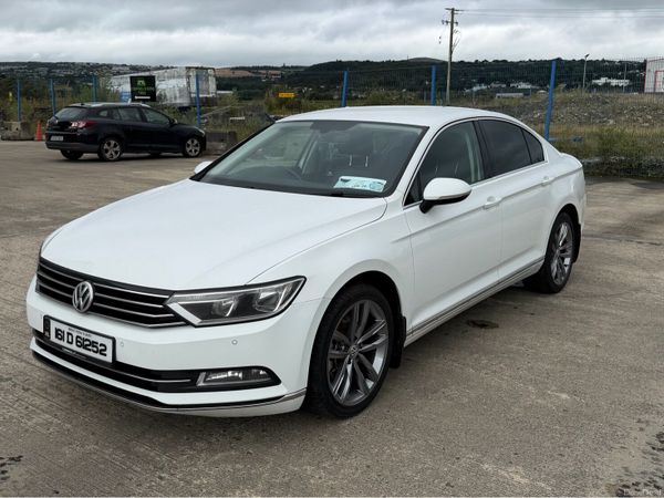 Volkswagen Passat Saloon, Diesel, 2016, White