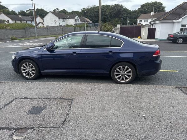 Volkswagen Passat Saloon, Diesel, 2018, Blue
