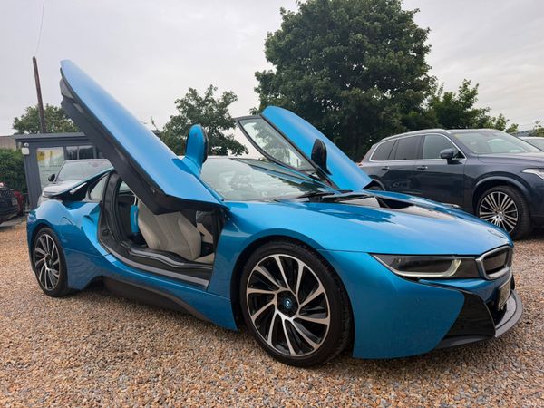 BMW i8 Coupe, Petrol Plug-in Hybrid, 2017, Blue