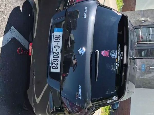 Suzuki Swift Hatchback, Petrol, 2016, Black