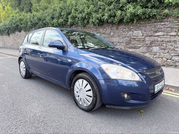 Kia Ceed Hatchback, Petrol, 2008, Blue