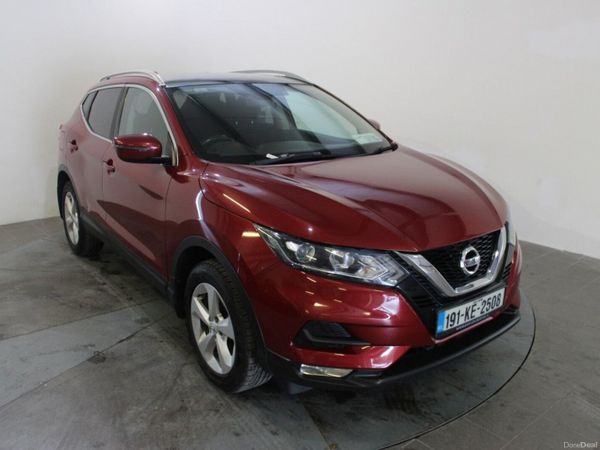 Nissan Qashqai MPV, Diesel, 2019, Red