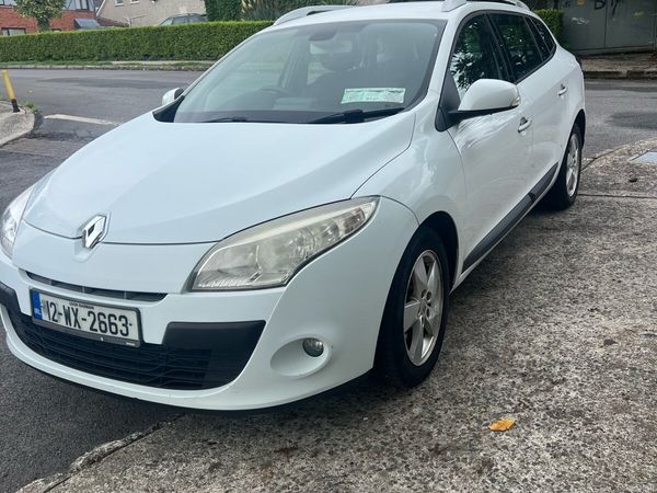 Renault Megane Estate, Diesel, 2012, White