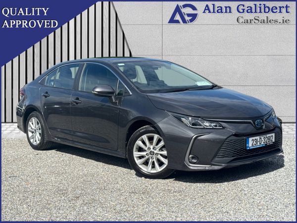 Toyota Corolla Saloon, Petrol Hybrid, 2023, Grey
