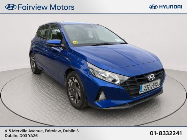 Hyundai i20 Hatchback, Petrol, 2023, Blue