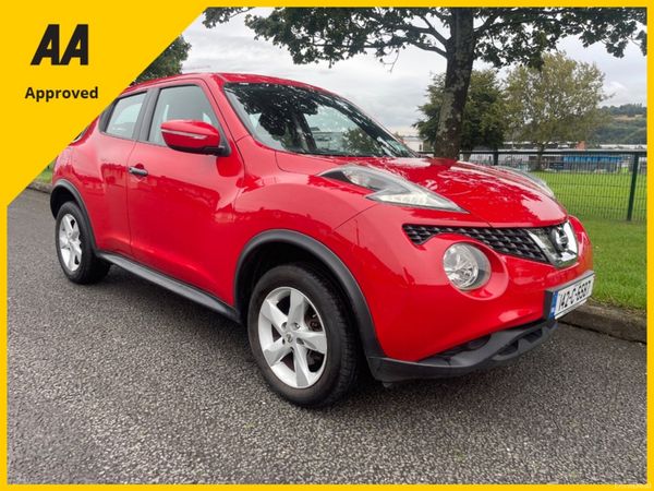 Nissan Juke Hatchback, Diesel, 2014, Red