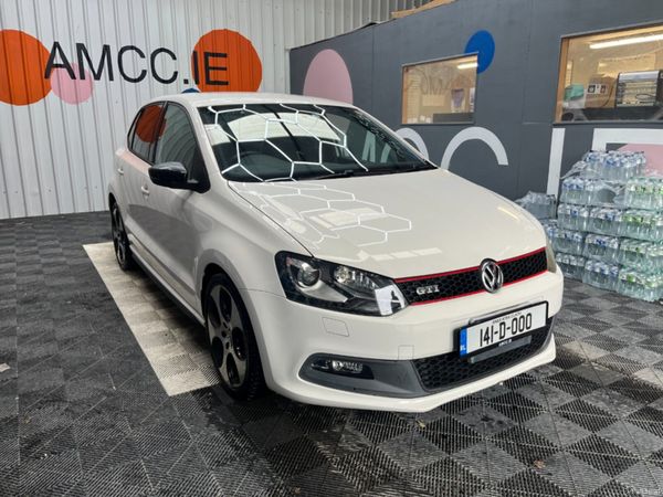 Volkswagen Polo Hatchback, Petrol, 2014, White