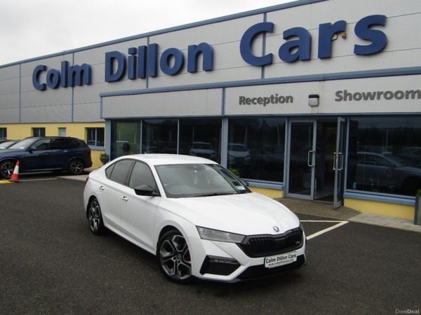 Skoda Octavia Hatchback, Diesel, 2022, White